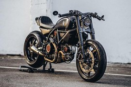 Cận cảnh môtô Ducati Scrambler độ cafe racer "siêu nhẹ"